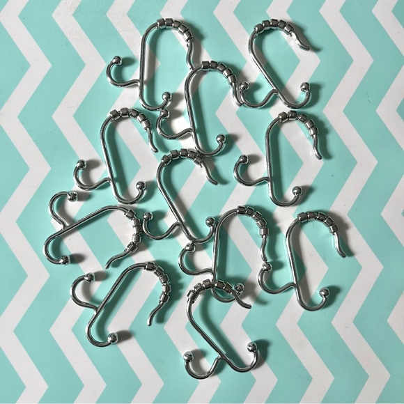 NeverRust Aluminum Double Roller Shower Hooks in Chrome - Set of 11 - Picture 3 of 4